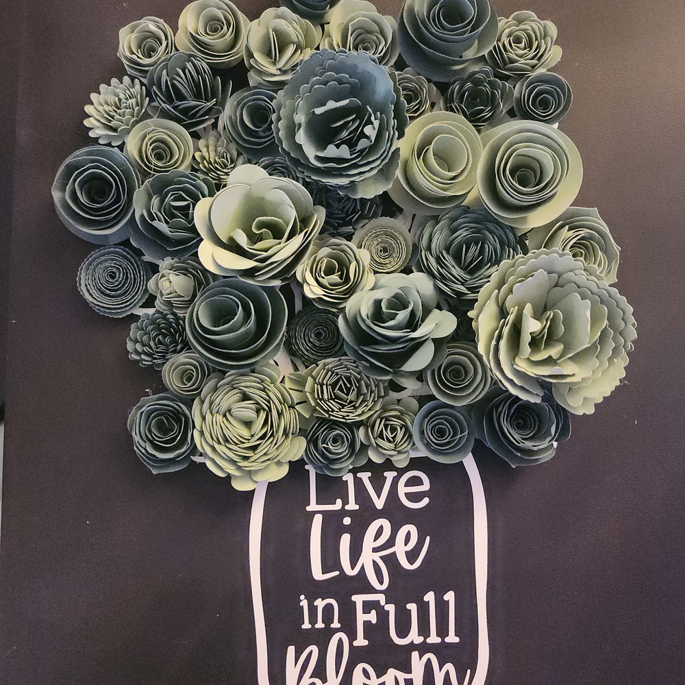 Elegant Green Floral Picture Frame